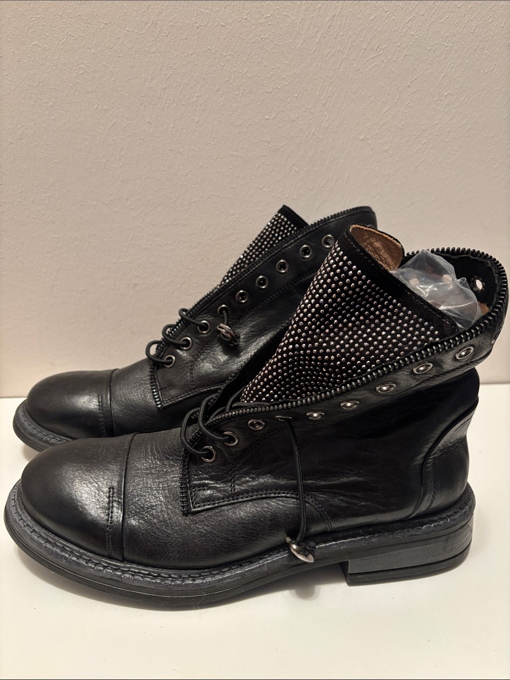 Sheridan Mia spark bootie studded boots black leather 39